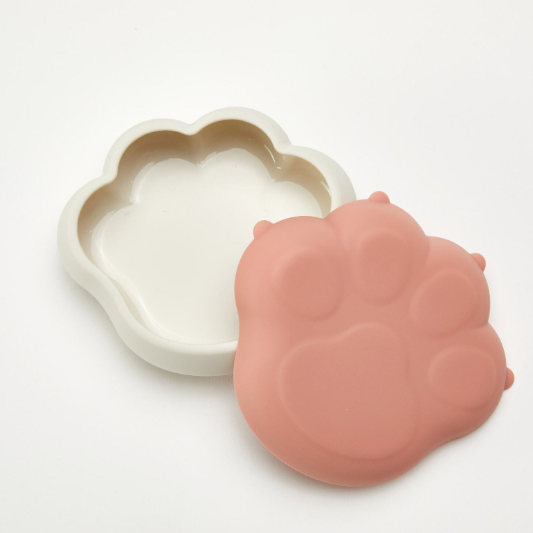 Bát Ăn Dặm Platinum Silicone Firgi Hàn Quốc Hình Mèo Có Đế Hít Cho Bé Tập Ăn Dặm Kèm Nắp Đậy 450ml