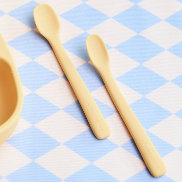 Standard145 Korea 2-Stage Silicone Baby Feeding Spoon Set with Case