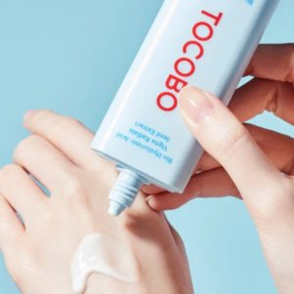 Sữa Chống Nắng Dưỡng Ẩm Tocobo Bio Watery Sun Cream SPF50+ PA++++ – 50ml